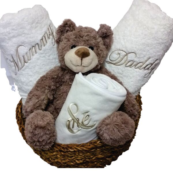 Personalised Hamper, Mum, Dad and Me Thumbnail